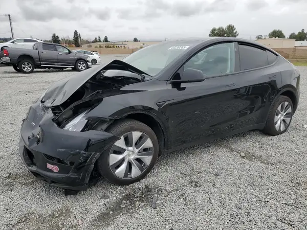 7SAYGDEE5RA219609 2024 TESLA MODEL Y - Image 1