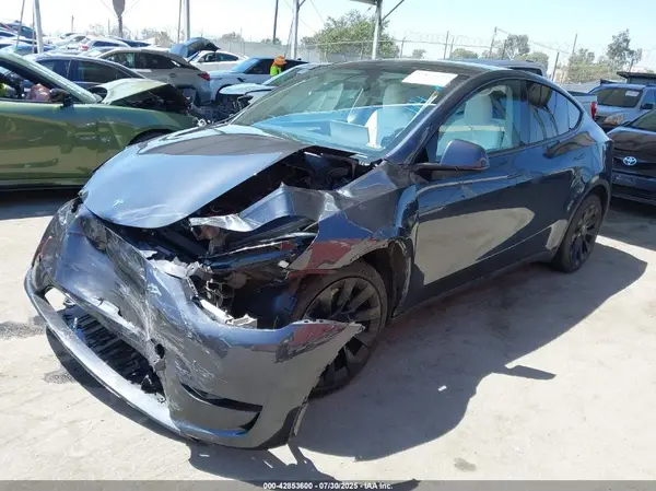 7SAYGDEE5RA219674 2024 TESLA MODEL Y - Image 2