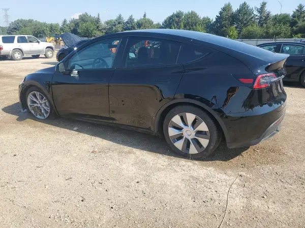 7SAYGDEE5RA220372 2024 TESLA MODEL Y - Image 2
