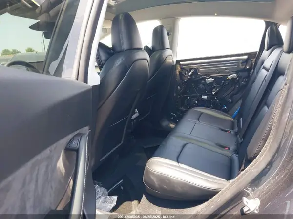 7SAYGDEE5RA222252 2024 TESLA MODEL Y - Image 8