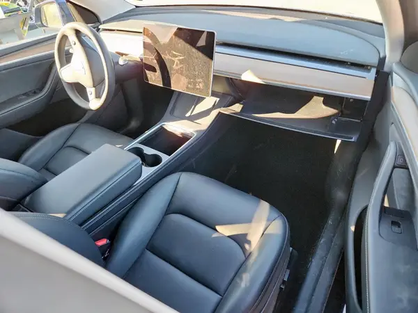 7SAYGDEE5RA226401 2024 TESLA MODEL Y - Image 8