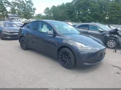 7SAYGDEE5RA227354 2024 TESLA MODEL Y
