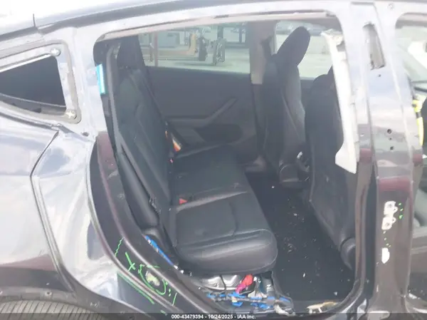 7SAYGDEE5RA227483 2024 TESLA MODEL Y - Image 8