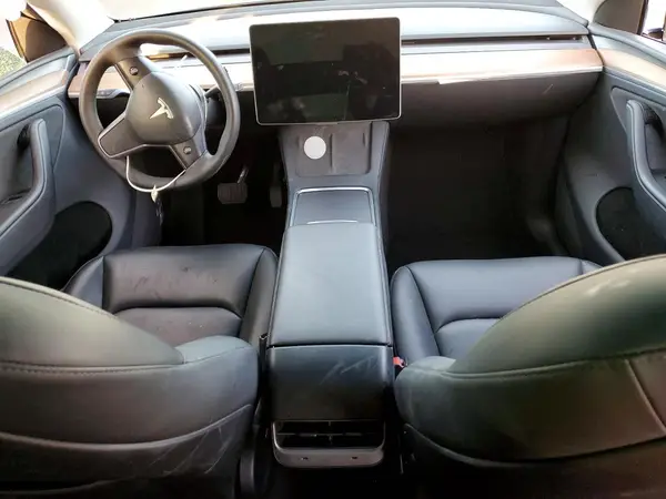 7SAYGDEE5RA229864 2024 TESLA MODEL Y - Image 8
