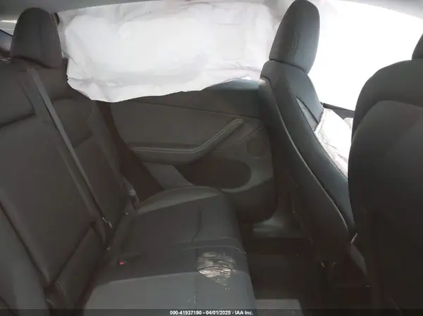 7SAYGDEE5RA230464 2024 TESLA MODEL Y - Image 8