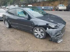 7SAYGDEE5RA234515 2024 TESLA MODEL Y