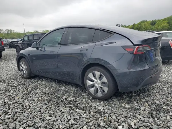 7SAYGDEE5RA234790 2024 TESLA MODEL Y - Image 2