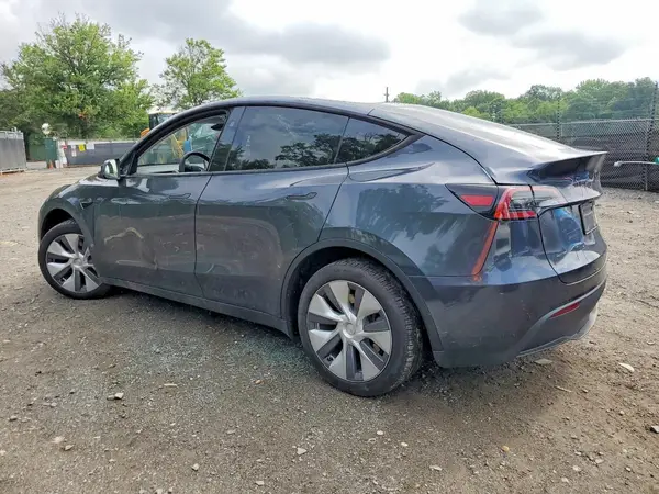 7SAYGDEE5RA241531 2024 TESLA MODEL Y - Image 2