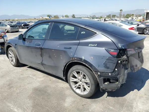 7SAYGDEE5RA244641 2024 TESLA MODEL Y - Image 2