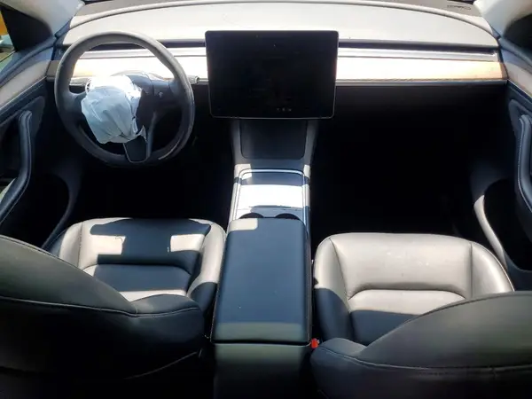7SAYGDEE5RA245997 2024 TESLA MODEL Y - Image 8