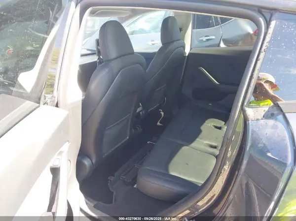 7SAYGDEE5RA249757 2024 TESLA MODEL Y - Image 8