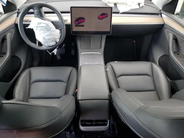 7SAYGDEE5RA252352 2024 TESLA MODEL Y - Image 8