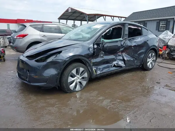 7SAYGDEE5RA255316 2024 TESLA MODEL Y - Image 2
