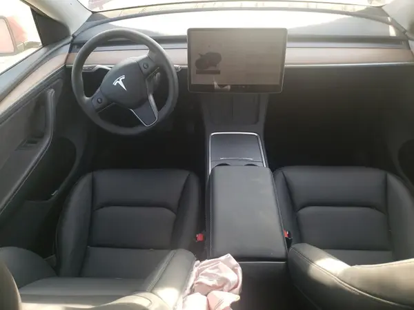 7SAYGDEE5RA255655 2024 TESLA MODEL Y - Image 8