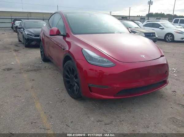 7SAYGDEE5RA255705 2024 TESLA MODEL Y - Image 1
