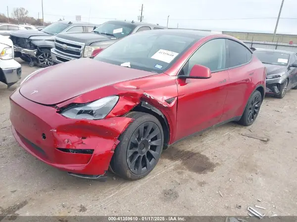 7SAYGDEE5RA255705 2024 TESLA MODEL Y - Image 2