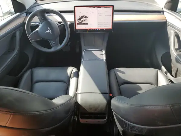 7SAYGDEE5RA259530 2024 TESLA MODEL Y - Image 8