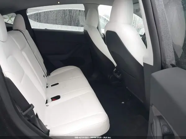 7SAYGDEE5RA260614 2024 TESLA MODEL Y - Image 8