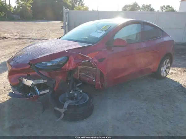 7SAYGDEE5RA272374 2024 TESLA MODEL Y - Image 2