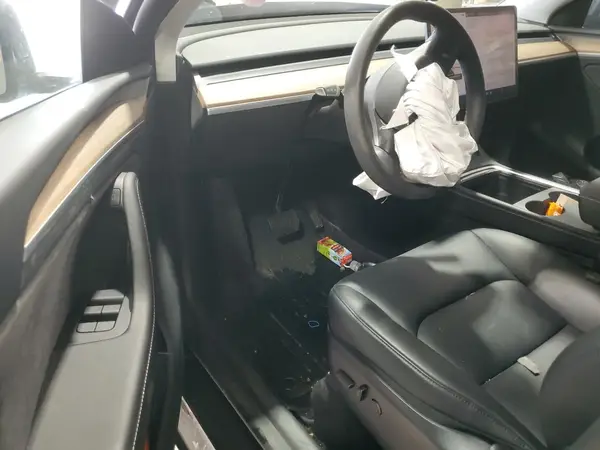 7SAYGDEE5RA278336 2024 TESLA MODEL Y - Image 8