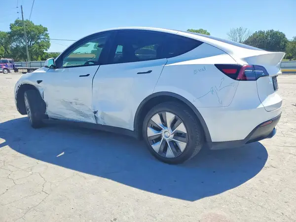 7SAYGDEE5RA281155 2024 TESLA MODEL Y - Image 2