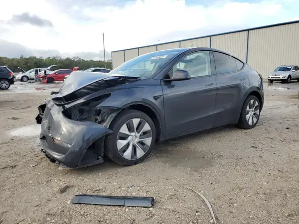7SAYGDEE5RA281561 2024 TESLA MODEL Y - Image 1