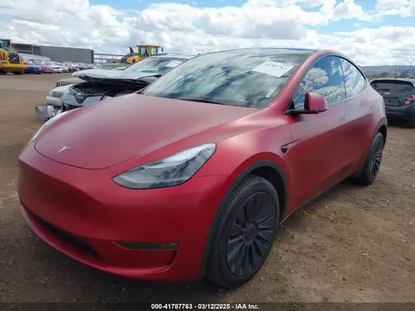 7SAYGDEE5RA284895 2024 TESLA MODEL Y - Image 2