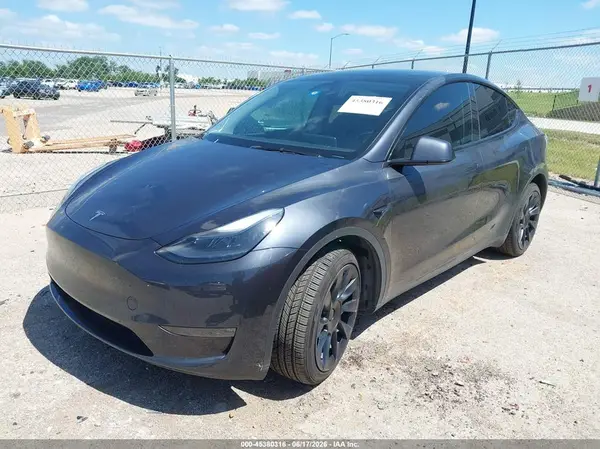 7SAYGDEE5RA288185 2024 TESLA MODEL Y - Image 2