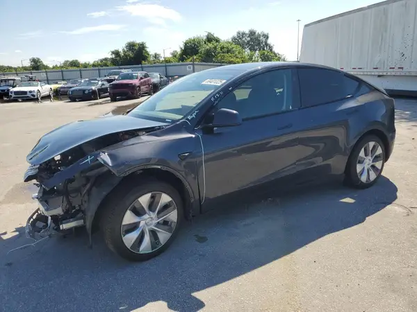 7SAYGDEE5RA288725 2024 TESLA MODEL Y - Image 1