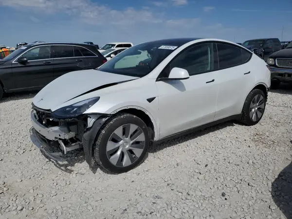 7SAYGDEE5RA290471 2024 TESLA MODEL Y - Image 1