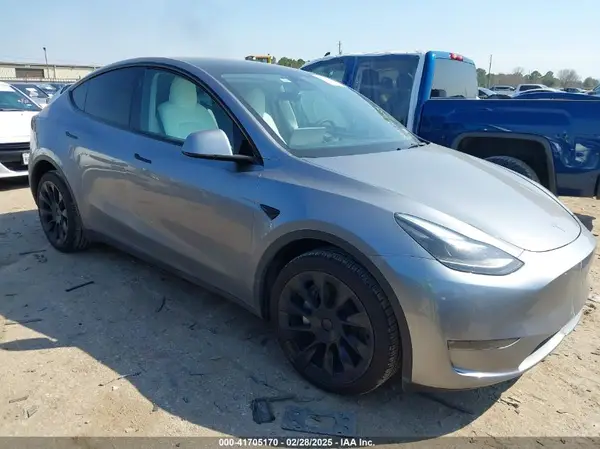 7SAYGDEE5RA290907 2024 TESLA MODEL Y - Image 1