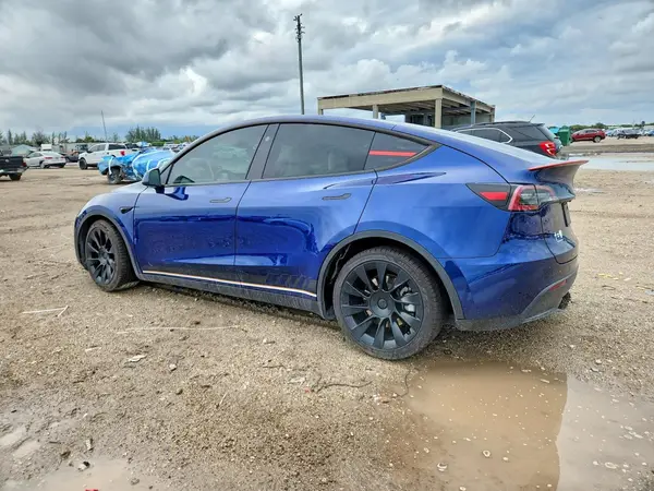 7SAYGDEE5RA292429 2024 TESLA MODEL Y - Image 2