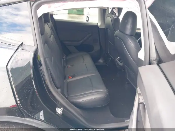 7SAYGDEE5RA292527 2024 TESLA MODEL Y - Image 8