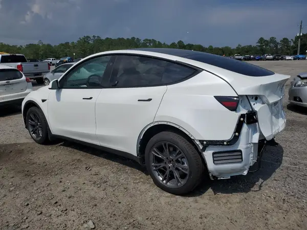7SAYGDEE5RA305776 2024 TESLA MODEL Y - Image 2