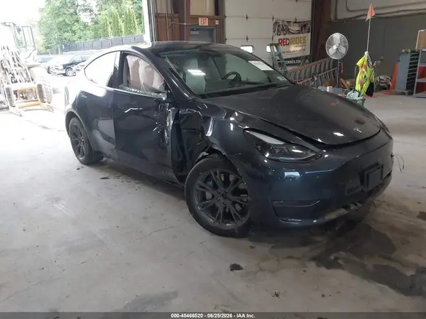 7SAYGDEE5RA310511 2024 TESLA MODEL Y - Image 1