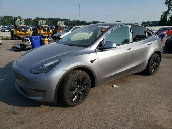 7SAYGDEE5RA311240 2024 TESLA MODEL Y - Image 1