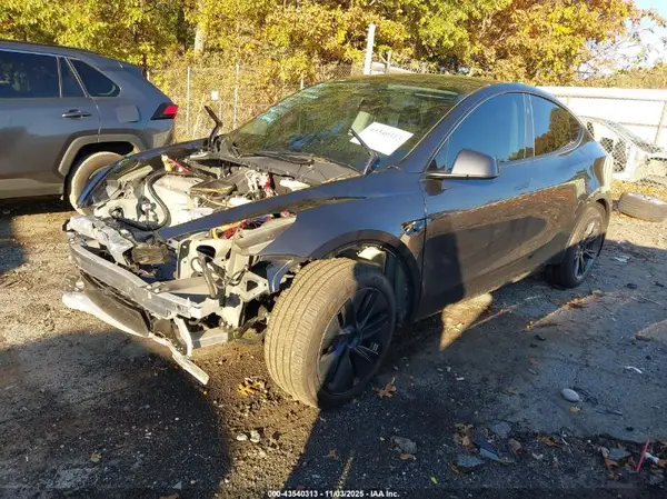 7SAYGDEE5RA317488 2024 TESLA MODEL Y - Image 2