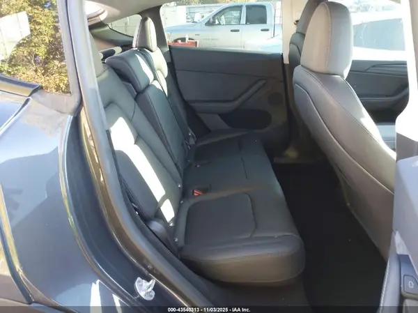 7SAYGDEE5RA317488 2024 TESLA MODEL Y - Image 8