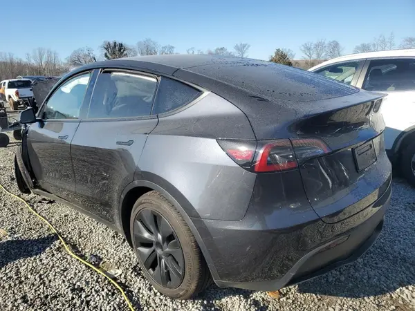 7SAYGDEE5RA322853 2024 TESLA MODEL Y - Image 2