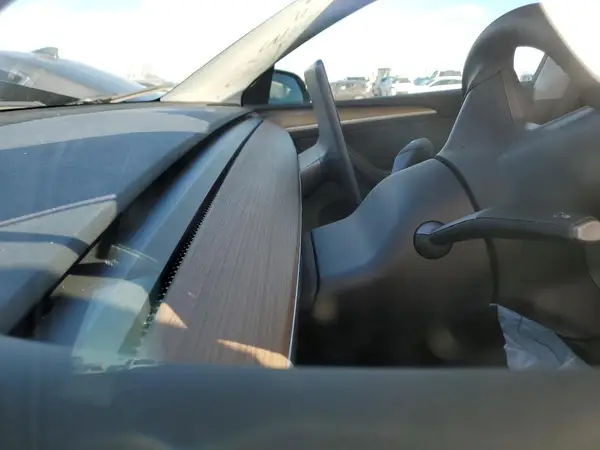 7SAYGDEE5RA323100 2024 TESLA MODEL Y - Image 8