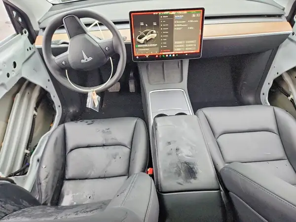 7SAYGDEE5RA329415 2024 TESLA MODEL Y - Image 8