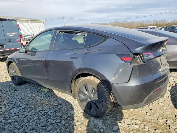7SAYGDEE5RA329639 2024 TESLA MODEL Y - Image 2