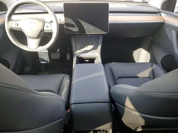 7SAYGDEE5RA329639 2024 TESLA MODEL Y - Image 8