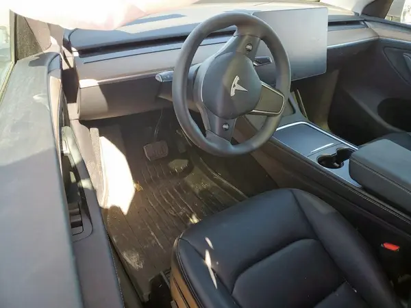 7SAYGDEE5RA330211 2024 TESLA MODEL Y - Image 8
