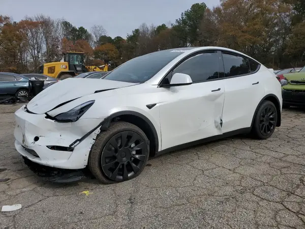 7SAYGDEE5RA332380 2024 TESLA MODEL Y - Image 1