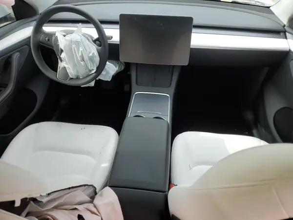 7SAYGDEE5RA332380 2024 TESLA MODEL Y - Image 8