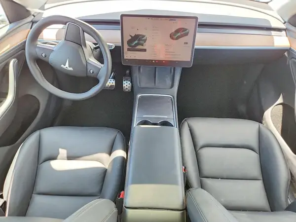 7SAYGDEE5RA332721 2024 TESLA MODEL Y - Image 8