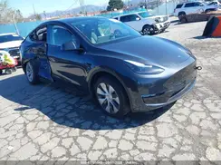 7SAYGDEE5RF003424 2024 TESLA MODEL Y