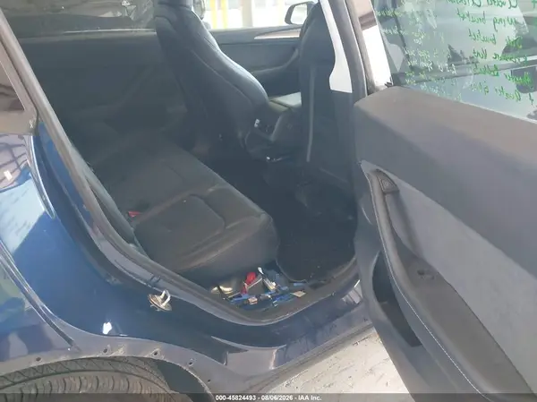 7SAYGDEE5RF007733 2024 TESLA MODEL Y - Image 8