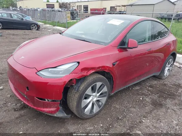 7SAYGDEE5RF025746 2024 TESLA MODEL Y - Image 2